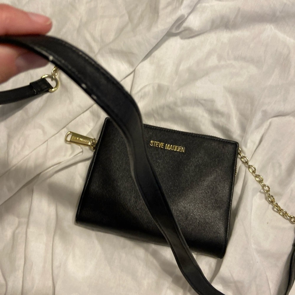 Steve Madden Black Crossbody with Gold Chain Accent - Picture 5 of 14